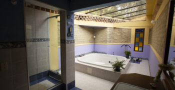 Villa de leyva Baño suite Princial Casa Orquidea